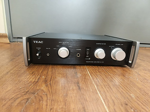 TEAC HA-501 Dual Mono усилитель для наушников (1 фото из 3)