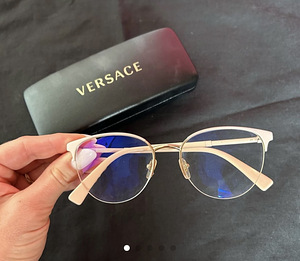 Vähe kasutatud originaal Versace prilliraamid. (1 foto / 5)