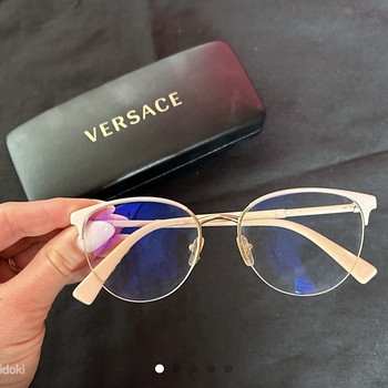 Мало использованные оригинальные оправы для очков Versace.