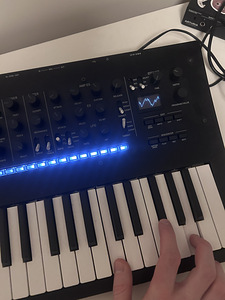 Korg Miniligue XD (4 фото из 5)