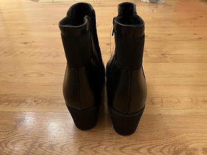 Naiste poolsaapad Relaxshoe, suurus 37, uued (2 foto / 4)