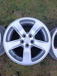 R16 5×100 toyota (4 фото из 6)