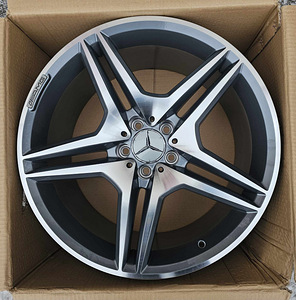 Диски R19 5x112 MB AMG , CLS E S C V Vito Viano и т.д. (1 фото из 1)