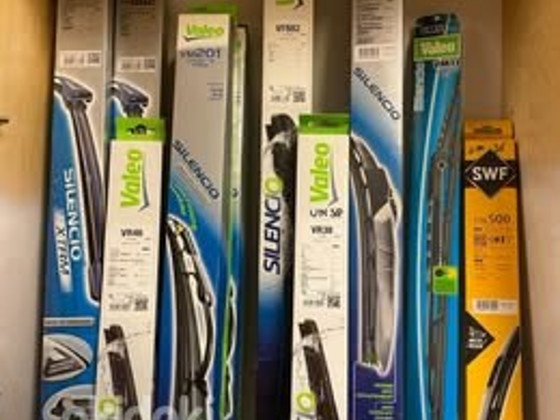 Valeo Silencio klaasipuhastite komplektid.