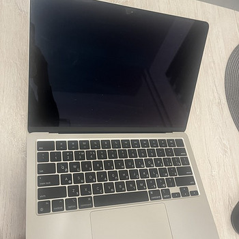 MacBook Air M2 8 256GB
