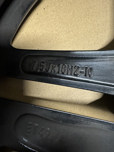 18" Mercedes-Benz AMG originaalvelg 5x112 (1tk) (3 foto / 3)