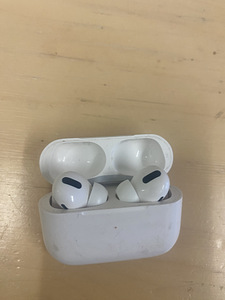 Air pods pro (1 foto / 3)