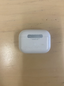 Air pods pro (2 foto / 3)