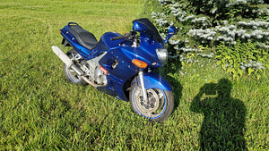 Kawasaki zx600f (1 foto / 8)