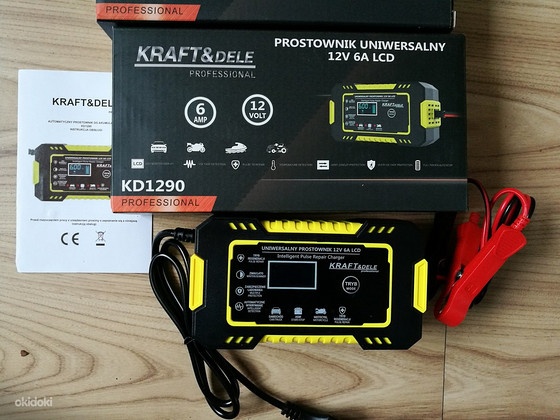 Зарядное устройство для аккумуляторов с ЖК-экраном 12V