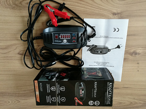 LCD ekraaniga akulaadija 12V UUS (3 foto / 5)