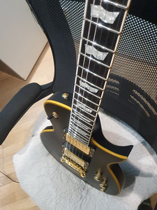Бывшая в употреблении электрогитара ESP LTD EC-1000VB/Duncan (6 фото из 10)
