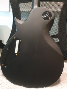 Бывшая в употреблении электрогитара ESP LTD EC-1000VB/Duncan (7 фото из 10)