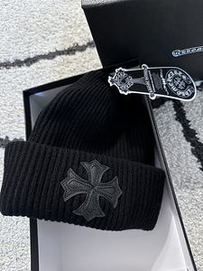 Шапка Chrome Hearts (1 фото из 2)