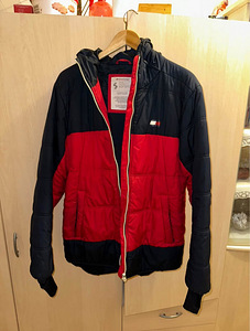 Зимняя куртка Tommy Hilfiger (3 фото из 3)