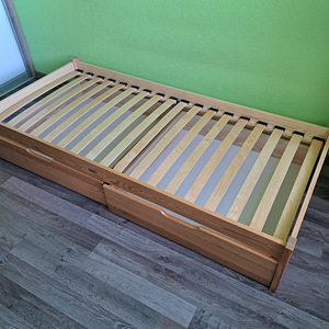 Детская кровать (2 фото из 5)