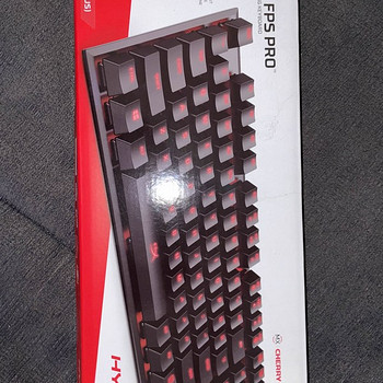 Alloy fps pro hyperx клавиатура