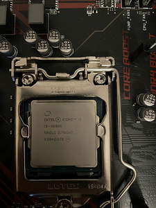 MSI MPG Z390 Gaming Plus / intel i5-9600K / 2x16gb RAM (3 foto / 7)