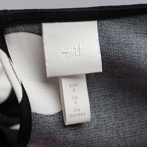Платье | H&M | Размер: S (3 фото из 3)