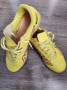 Tossud Nike suurus 38,5. Heas korras (1 foto / 4)