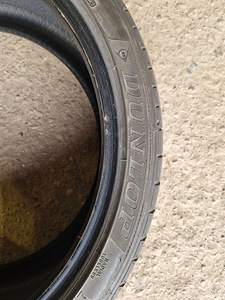 DUNLOP SUVEREHVID 275/35 ZR21 (6 foto / 7)