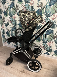 Cybex Priam Platinum (2 фото из 10)