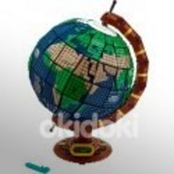 LEGO The Globe