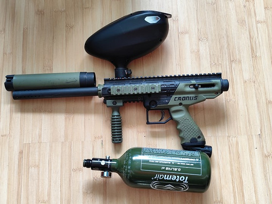 Paintballi komplekt. Marker, loader, balloon, vöö, mask