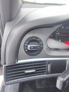 Audi A6 C6 седан на запчасти (7 фото из 10)