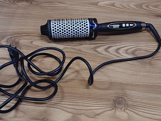 Профессиональная щетка с ионизацией Cera Hotstyler