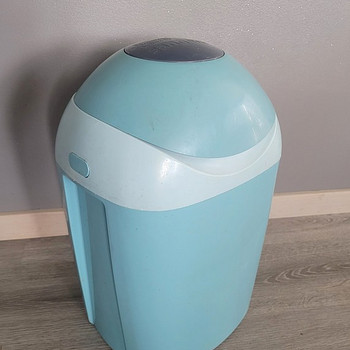 Mähkmekonteiner Tommee Tippee