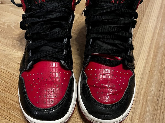 Air Jordan 1 High Bred