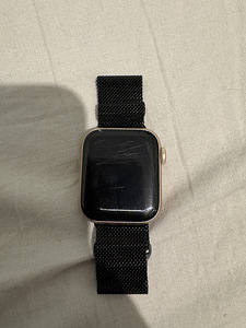 Apple Watch Series 6 (1 фото из 2)