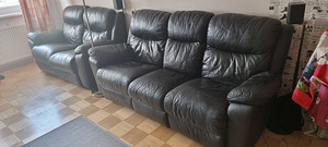 Продам комплект диванов (2 фото из 3)