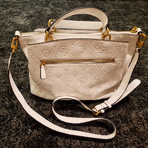 GUESS СУМКА (3 фото из 4)