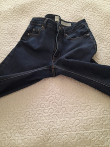 Джинсы Hugo Boss 27 / 34 (7 фото из 8)