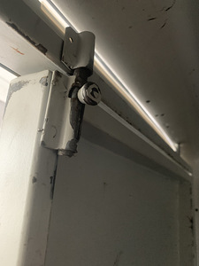 Дверь безопасности для VW Volkswagen Transporter T5, T6 (3 фото из 3)