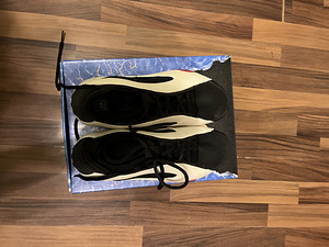 Баскетбольные кроссовки. Harden vol 8. (4 фото из 4)