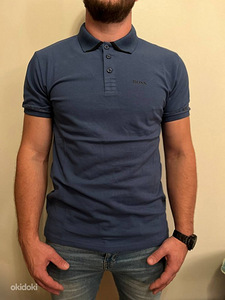 HUGO BOSS (2 фото из 2)