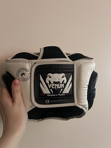 Шлем Venum (3 фото из 3)