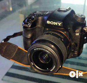 Sony Alpha a68 24.2MP Digital SLR Camera. (2 լուսանկար / 5)