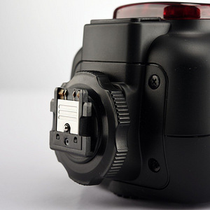 Sony Alpha a68 24.2MP Digital SLR Camera. (4 լուսանկար / 5)