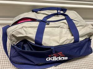 Спортивная сумка Adidas (2 фото из 5)