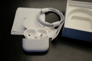 Airpods Pro Gen 2 USB-C (R3pid) (5 фото из 8)