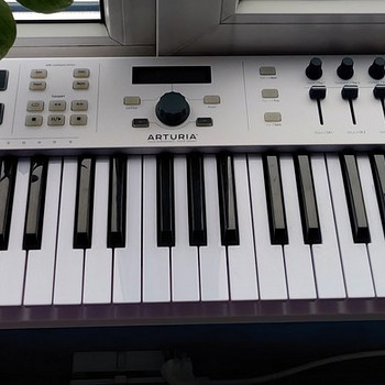 Arturia keylab 61 essential