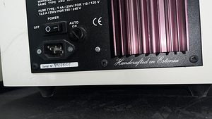 Müüa kaks aktiivsubwooferit Audes SW U2 (3 foto / 7)