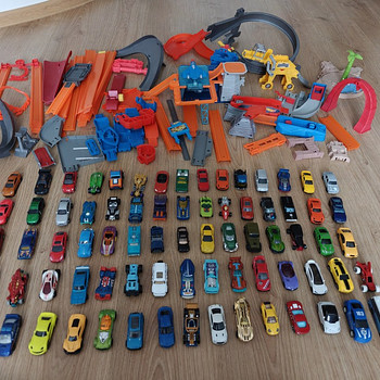 Rada ja autod hot wheels