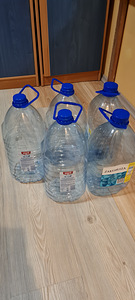 Продам бутылки (1 фото из 1)