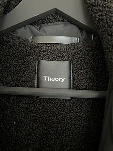 THEORY PUFFER JACKET (2 foto / 3)