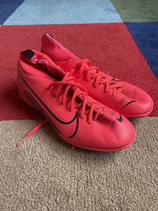 Бутсы Mercurial (2 фото из 2)
